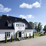 Hotel Fjord 3*