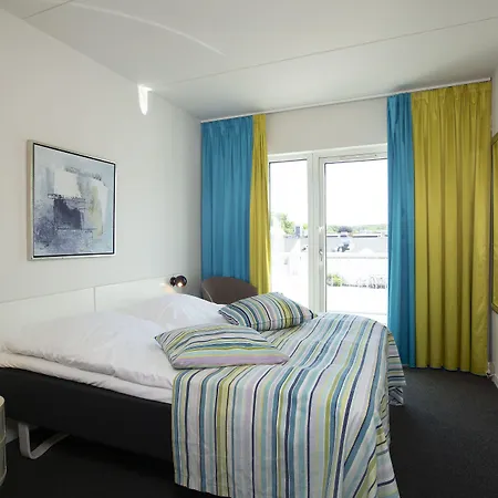 Fjord Otel 3*
